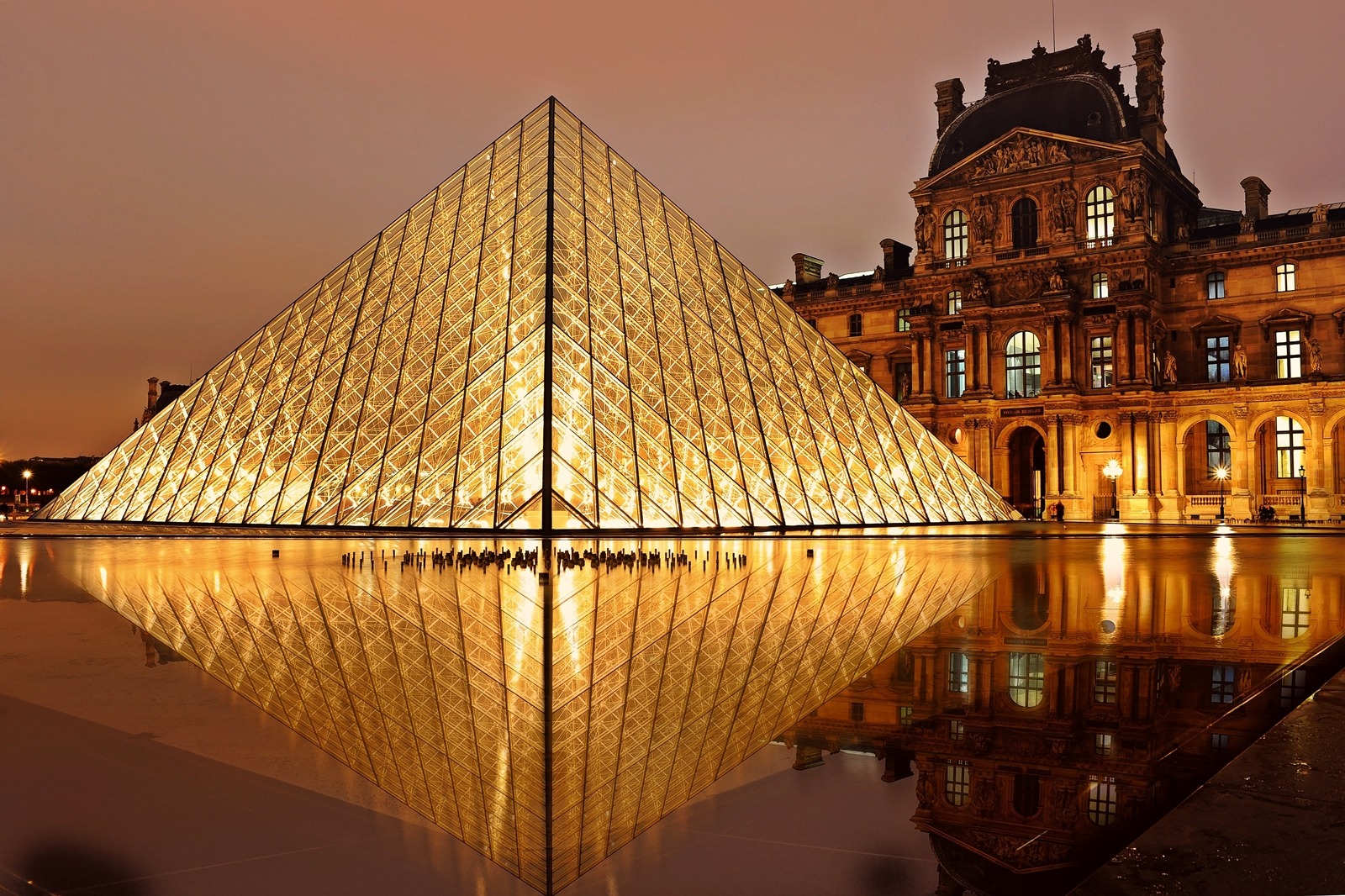 Museu do Louvre, em Paris (Foto: Pxhere)