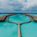 Imagem de drone no Anantara Kihavah (Foto: Trip To Follow)